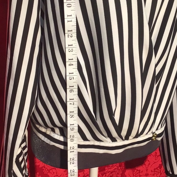 Worthington striped wrap blouse size medium - Picture 5 of 11
